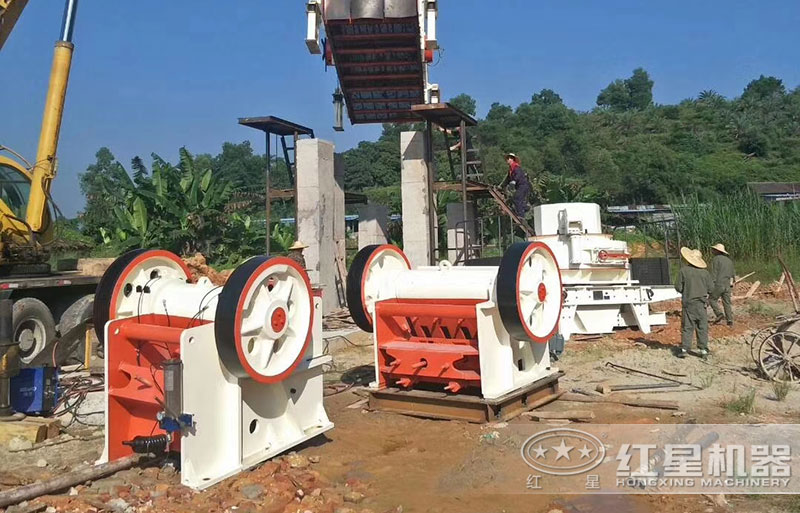 設備安裝、調試現場